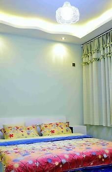 Yiguangnian Fashion Hotel 鳳凰県 エクステリア 写真